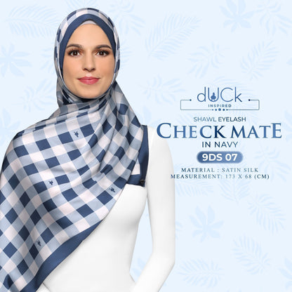 The Checkmate dUCk Shawl Eyelash Collection