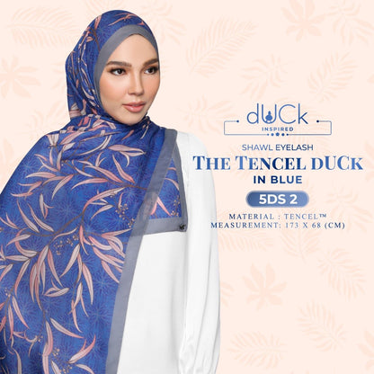 The Tencel dUCk Shawl Eyelash Collection